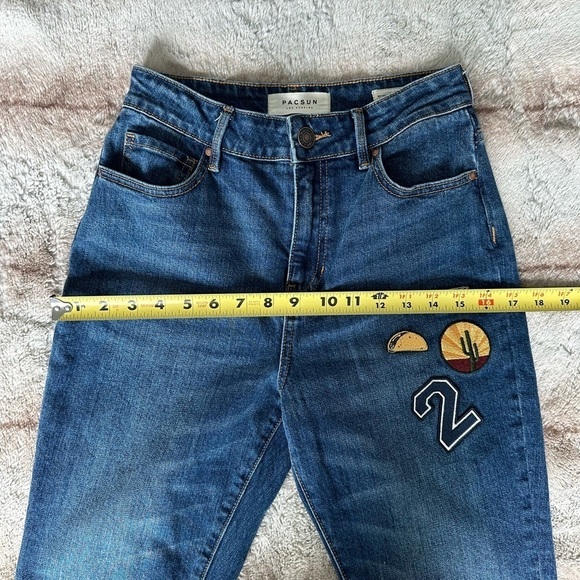 Pacsun Retro Patch Mom Jeans High Waisted Straight Leg size 25 - Picture 12 of 13
